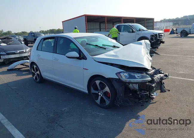 3VW547AU6JM284685: 45969767