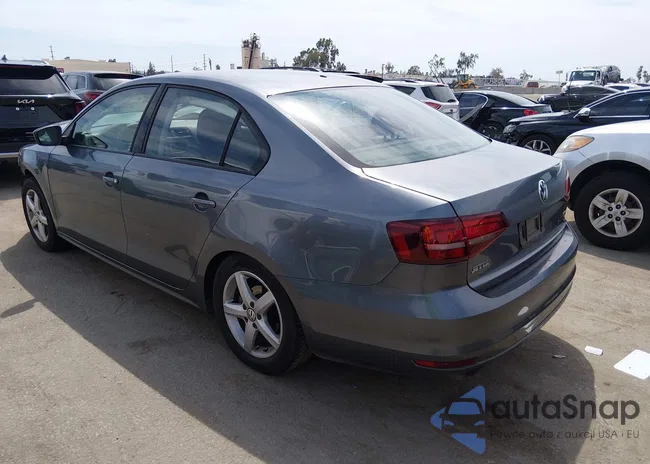 3VW267AJ7GM362354: 46000982