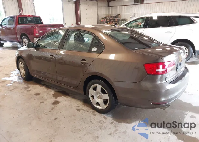 3VW2K7AJ4FM243929: 46019656