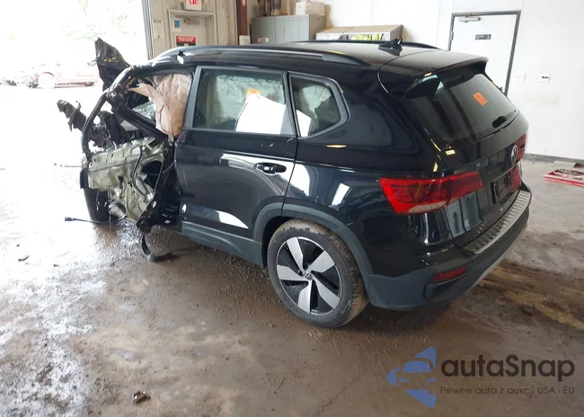 3VV8X7B28RM022250: 46038816