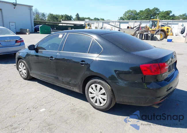 3VW2K7AJ8DM232400: 46041733