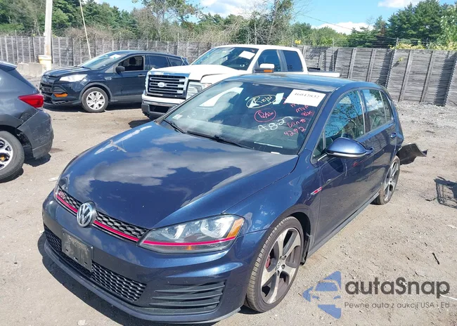 3VW547AUXHM004292: 46042832