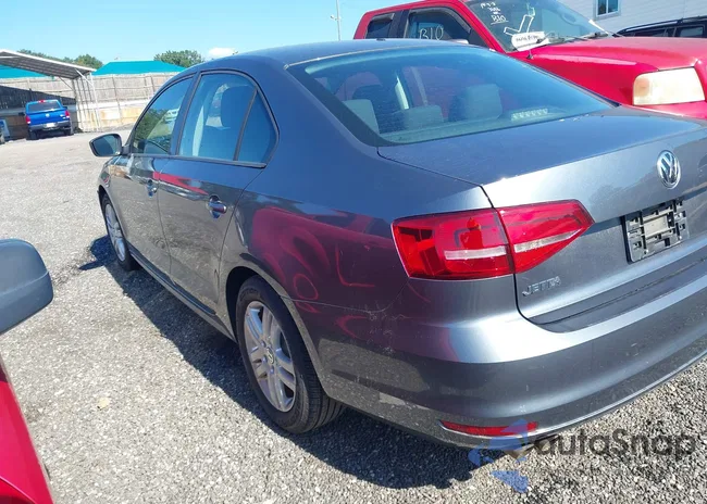 3VW2K7AJ2FM242181: 46070292