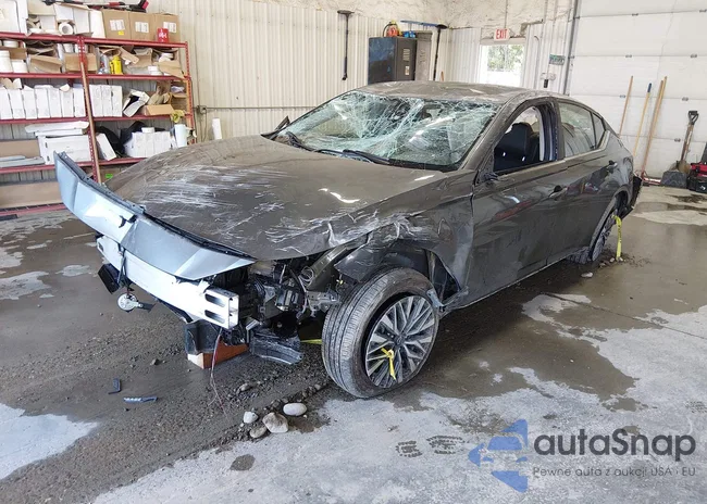 1N4BL4DW4TN331277: 46094656
