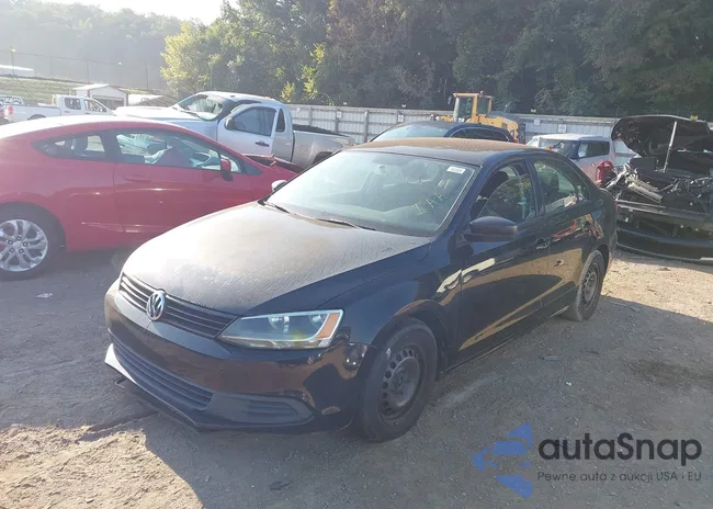 3VW2K7AJXCM356179: 46108100
