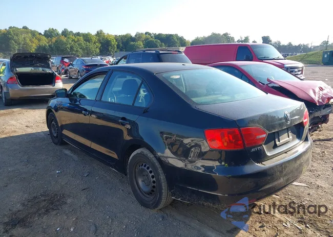 3VW2K7AJXCM356179: 46108100