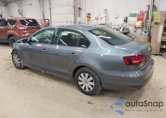3VW267AJ5GM312584: 45582910