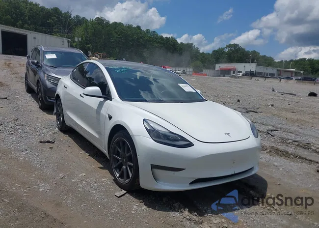5YJ3E1EA4MF081632: 45600776