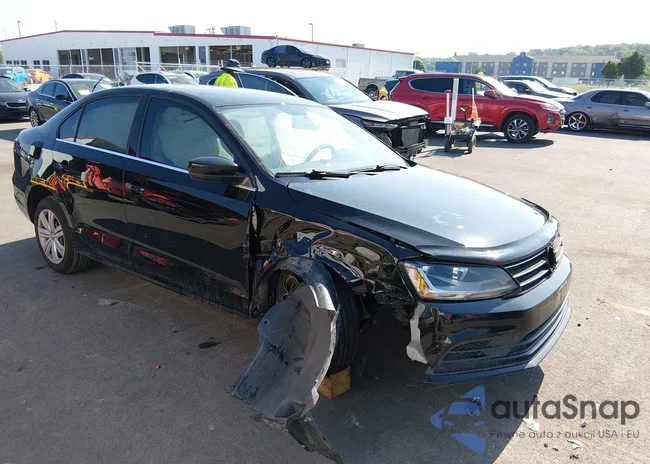 3VW2B7AJ1HM237637: 45697485