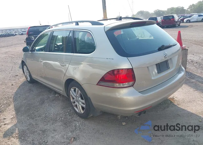 3VWPL7AJ4CM695572: 45757728