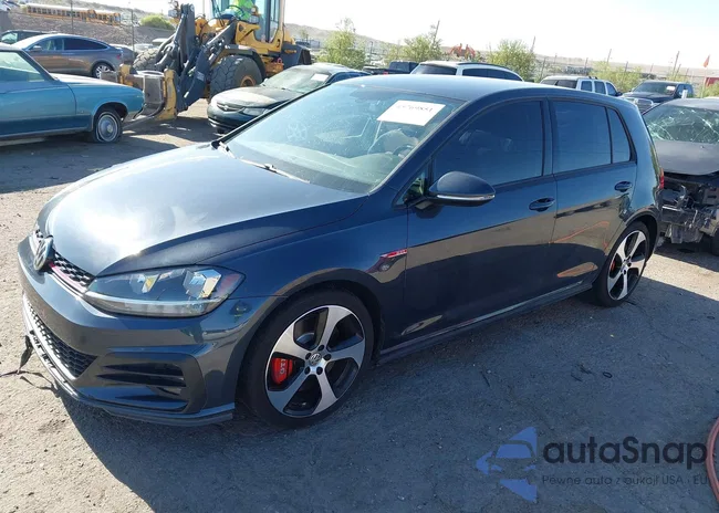 3VW5T7AU0KM035190: 45769851