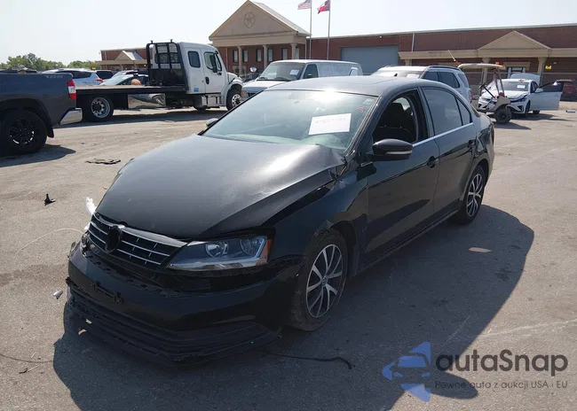 3VWDB7AJ8JM263912: 45807595