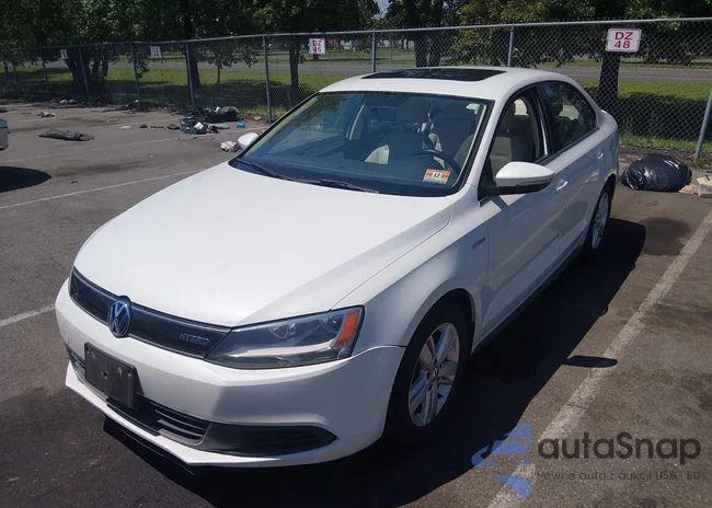3VW637AJ5EM230166: 45835773