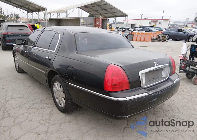 1LNHM84W95Y650308: 45863436