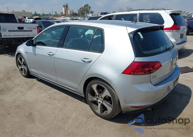 3VW5T7AU8HM033261: 45877120