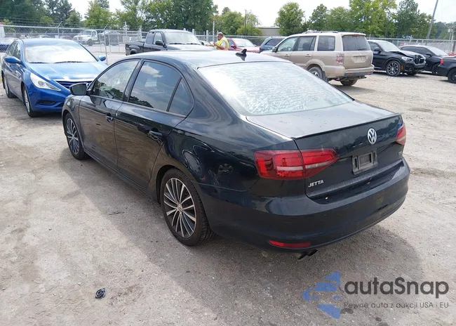 3VWD17AJ9GM293934: 45896499