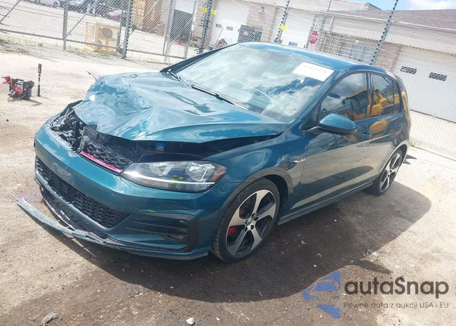 3VW547AU8JM287815: 45899471