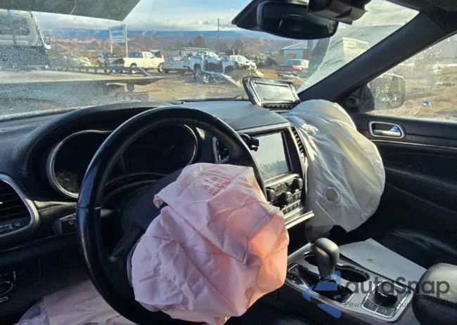 1C4RJFCG6JC274559: 12308055