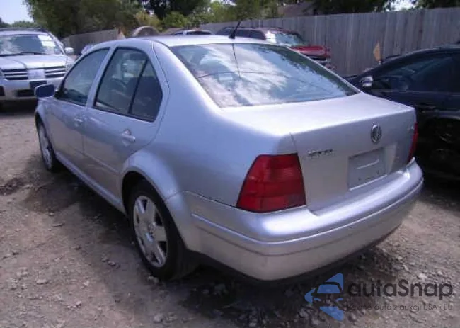 3VWSG29MX1M030768: 8471187