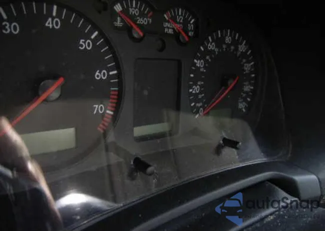 3VWSG29MX1M030768: 8471187