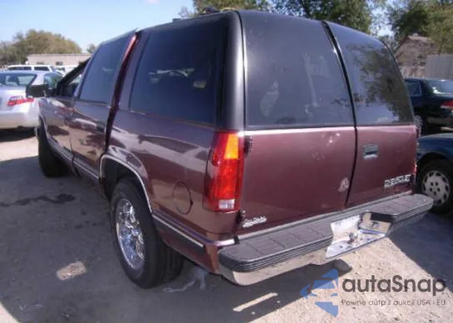 1GNEC13R9VJ371776: 8850022