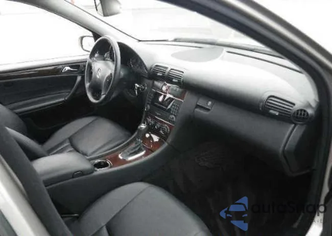 WDBRF54H16A838834: 8958386