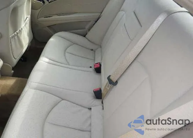 WDBUF56X69B425241: 9391260