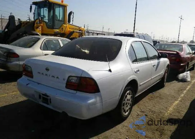 JN1CA21DXTT135225: 9569534