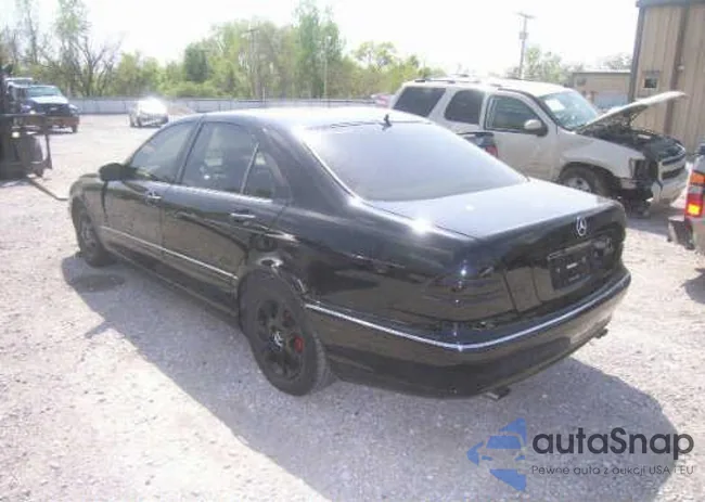 WDBNG70J8YA079912: 9506624