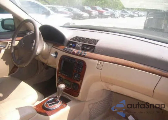 WDBNG70J8YA079912: 9506624