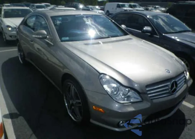 WDDDJ75XX6A072961: 9637189