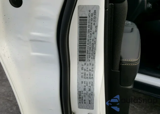 1C4PJLAB4HW559220: 43775598