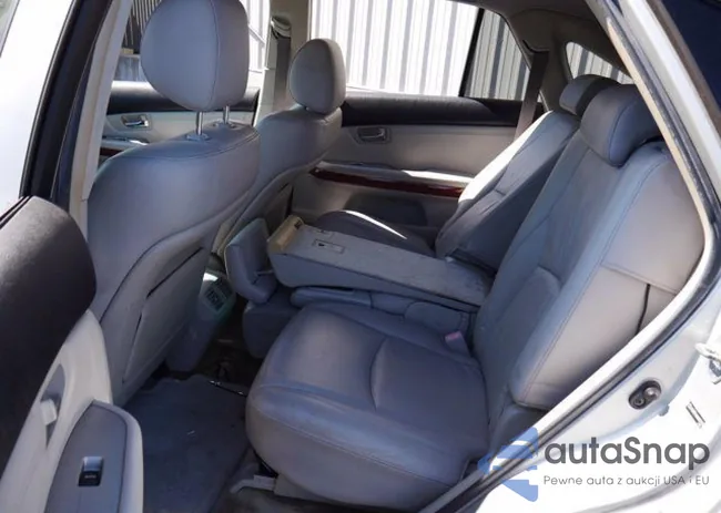 JTJGA31UX40031953: 58756972