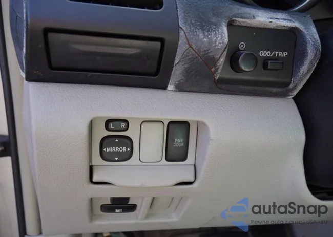 JTJGA31UX40031953: 58756972