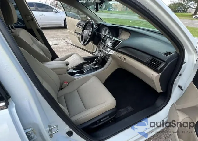 1HGCR3F86EA002954: 58917752