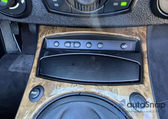 4USBU53526LW91339: 61786312