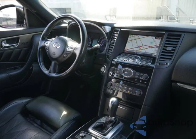 JN8CS1MW6FM483589: 67641282