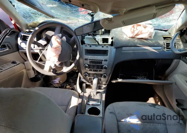 3FAHP0GA6AR231943: 61385724