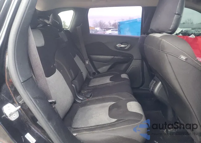 1C4PJMAB2EW268331: 69627902