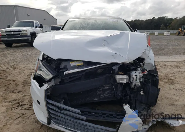 WAUEFGFF0F1067089: 50679035