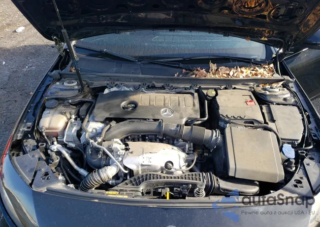 W1K3G4EB3LW045113: 72796082