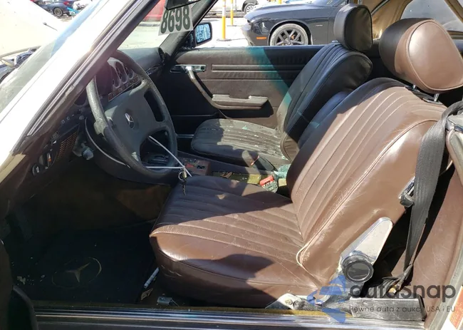 WDBBA45A1DB021379: 37952133