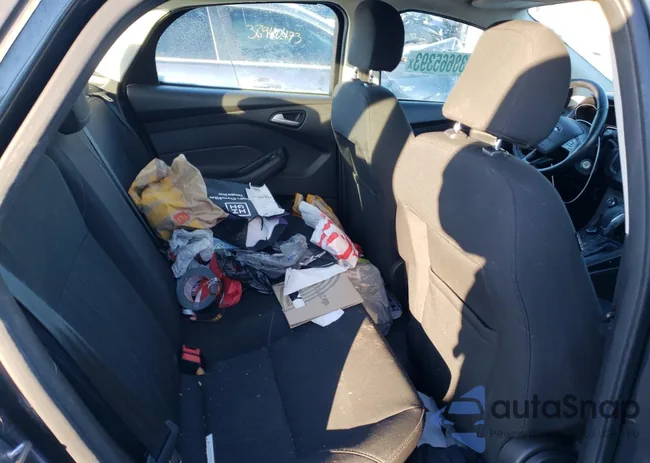 1FADP3F27HL213924: 38665393