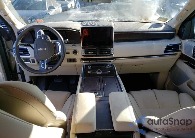 5LMJJ3LT8MEL01173: 39593043