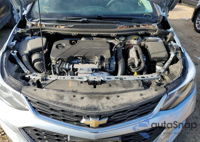 1G1BE5SM5H7172320: 52367235