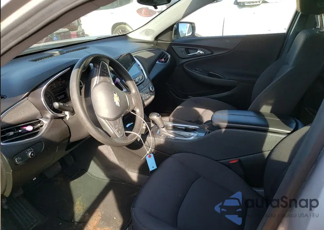 1G1ZD5ST5LF062052: 47004755