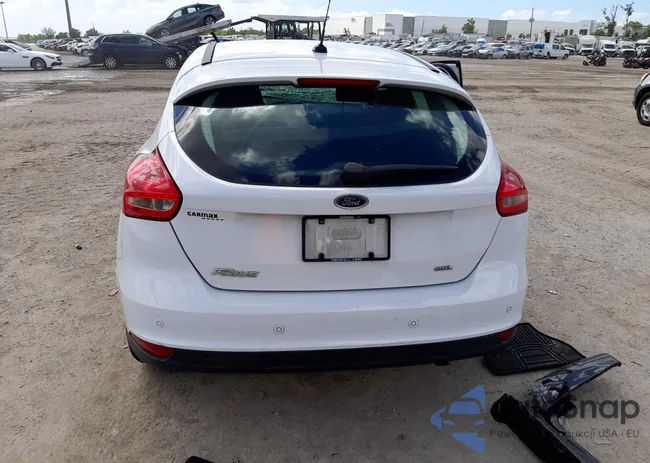 1FADP3M2XJL246912: 44749633