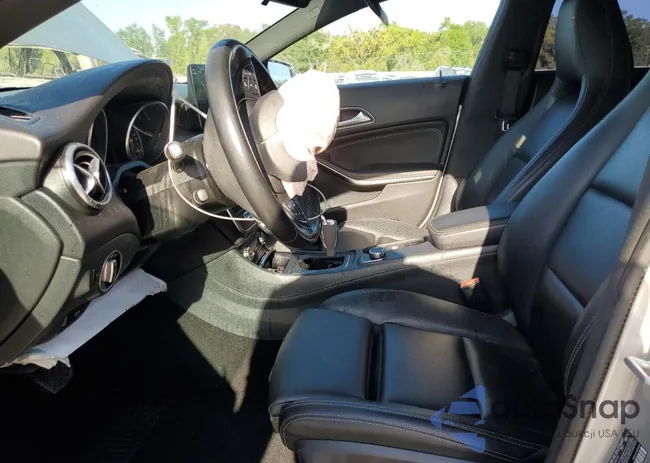 WDDSJ4EB0HN449187: 44298853