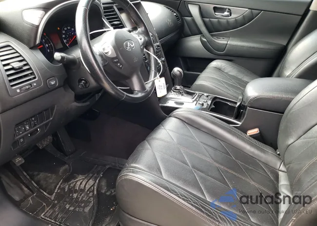 JN8AS1MW9AM852610: 41542323