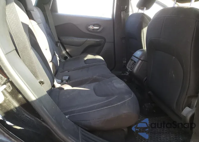 1C4PJMCS7FW530133: 45732683